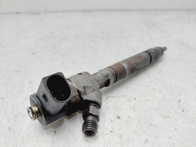 A6280700587 MERCEDES Inyector de combustible  disponible Ourense