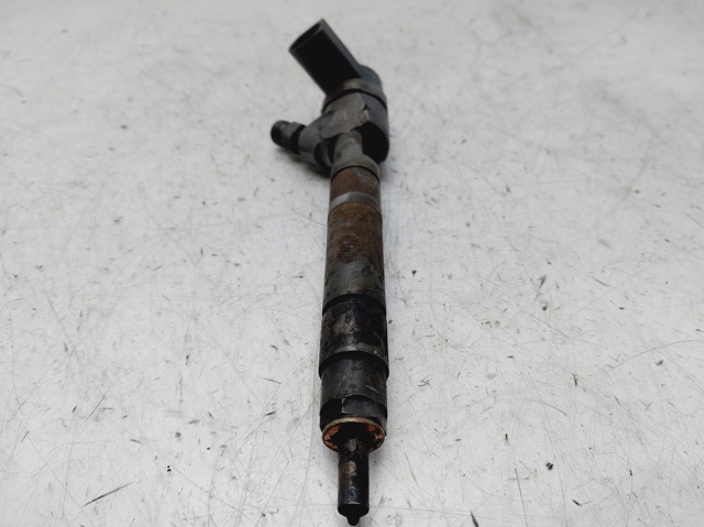 MERCEDES A6280700587 Inyector  en stock Valencia