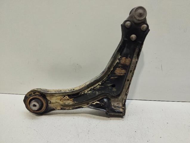 MERCEDES A6383300110 Brazo inferior derecho de la suspensión delantera comprar Pamplona