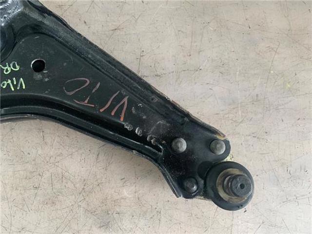 A6383300110 MERCEDES Brazo inferior derecho de la suspensión delantera  comprar en Oviedo