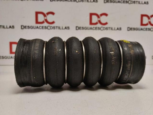 Tubo flexible de aire de sobrealimentación A6385280882 MERCEDES