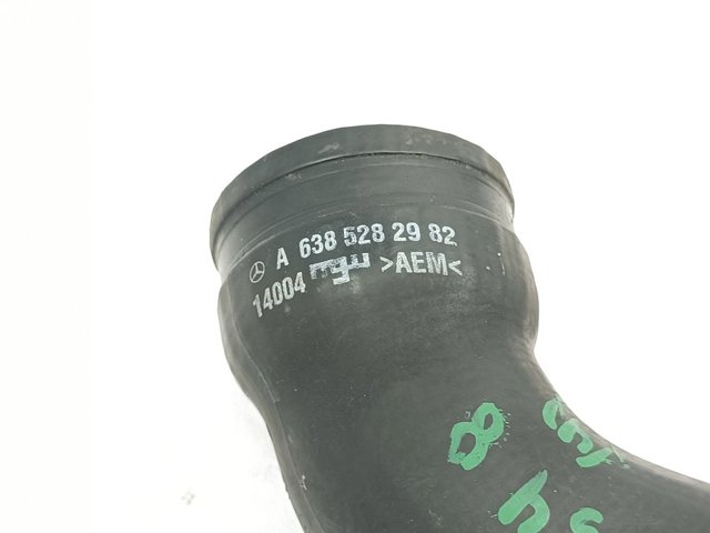 Tubo flexible de aire de sobrealimentación A6385282982 MERCEDES