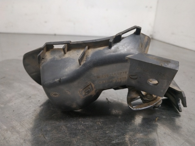 Manija interior de puerta delantera izquierda A6387660778 MERCEDES