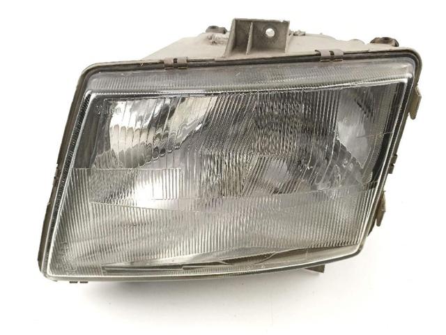 A6388200061 Faro izquierdo  comprar en Pontevedra