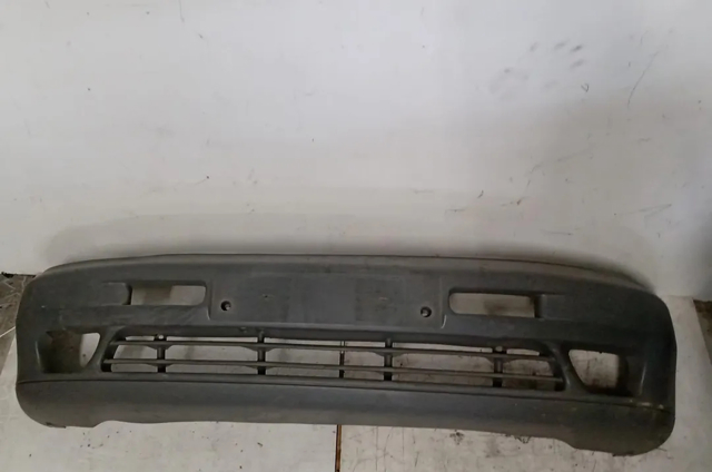 Comprar Parachoques delantero Mercedes Vito  638 a bajo precio