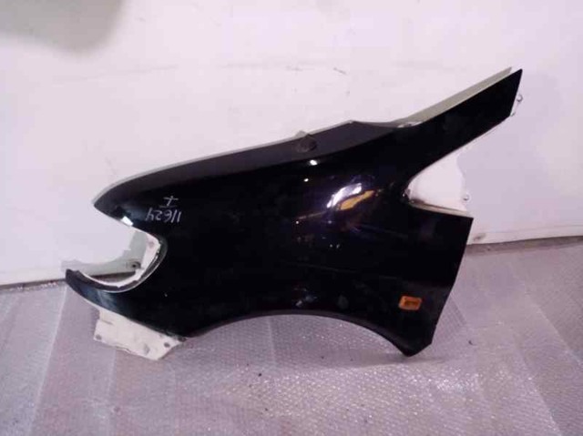 Aleta delantera izquierda para Mercedes Vito 638