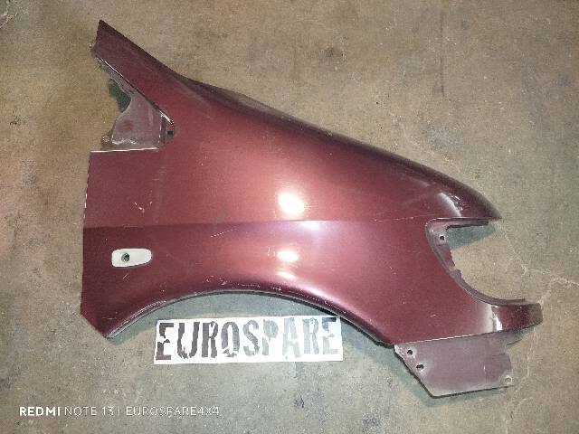 MERCEDES A6388801506 Aleta delantera derecha  comprar en Murcia