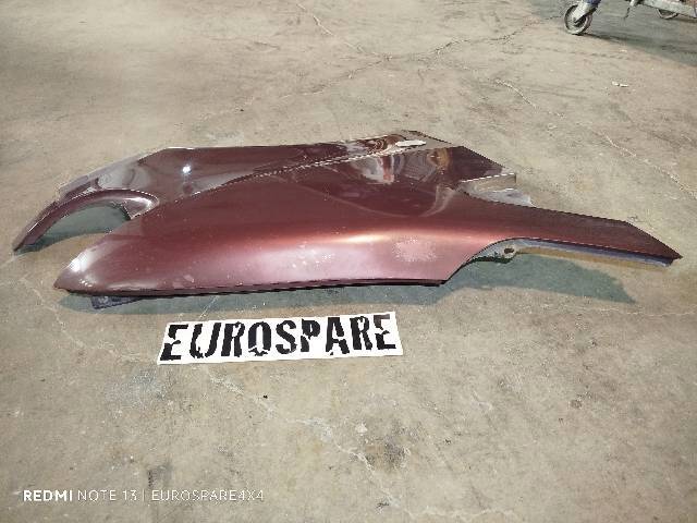 A6388801506 Aleta delantera derecha  disponible Utrera