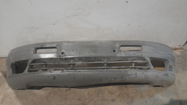 Defensa delantera A638880XX70 MERCEDES