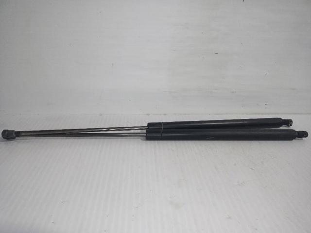 A6389800364 MERCEDES Amortiguador maletero comprar Bilbao