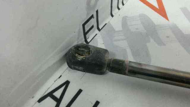 A6389800364 MERCEDES Amortiguador maletero comprar Alcalá
