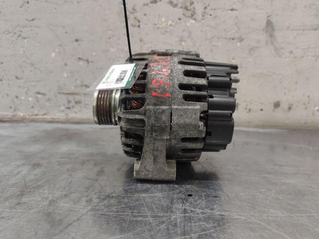 A6391500250 MERCEDES Alternador  comprar en Oviedo