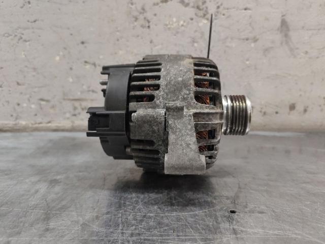 A6391500250 MERCEDES Alternador  comprar en Oviedo