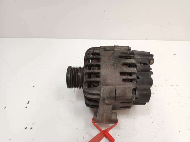 A6391500250 MERCEDES Alternador  comprar en Oviedo