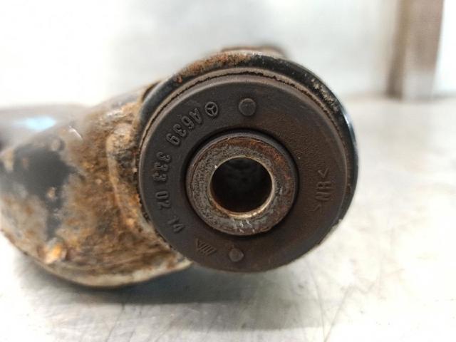 MERCEDES A6393300410 Brazo inferior izquierdo de la suspensión delantera  comprar en Ponferrada