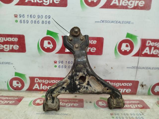 MERCEDES A6393300510 Brazo inferior derecho de la suspensión delantera  en stock Valencia
