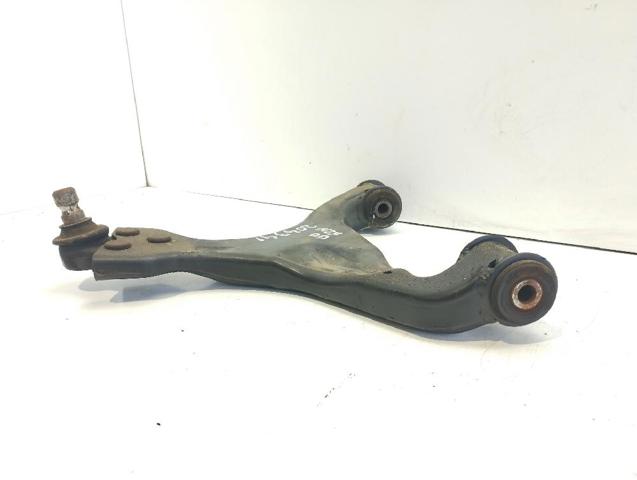 MERCEDES A6393300910 Brazo inferior derecho de la suspensión delantera  en stock Salamanca
