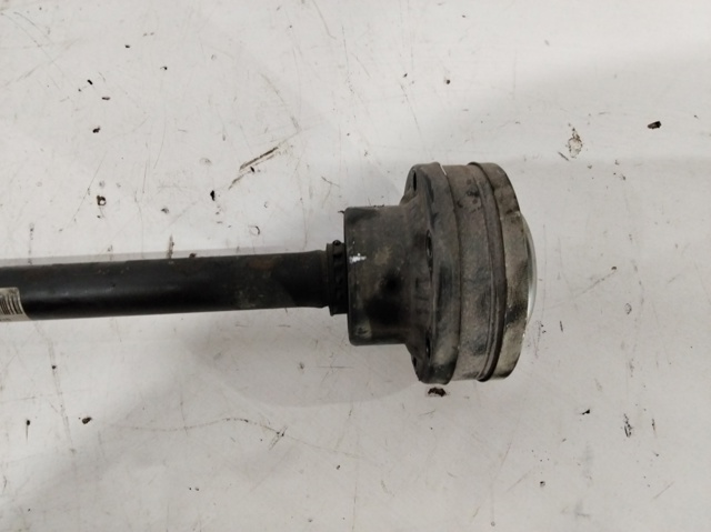 Comprar Árbol de transmisión delantero Mercedes Vito  639 a bajo precio