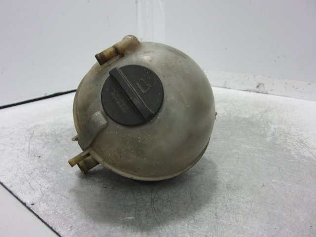 A6395010203 MERCEDES Vaso de expansión  en stock Córdoba