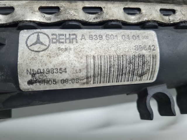 A6395010401 MERCEDES Radiador de refrigeración del motor  disponible Vigo