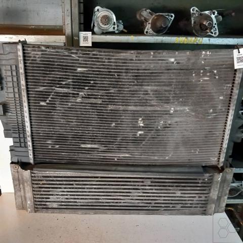 Radiador del motor A6395011201 MERCEDES