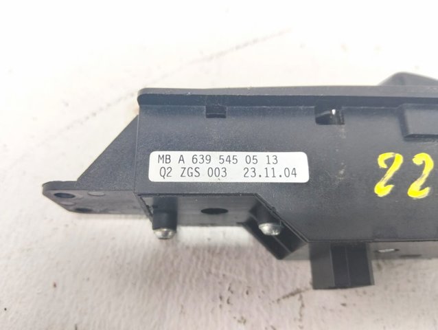 Unidad de control elevalunas delantera izquierda A6395450513 MERCEDES