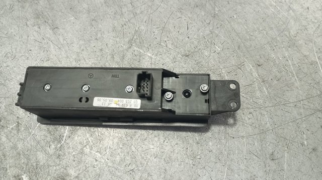 A6395450613 MERCEDES Unidad de control de elevalunas delantero derecho  comprar en Jaén