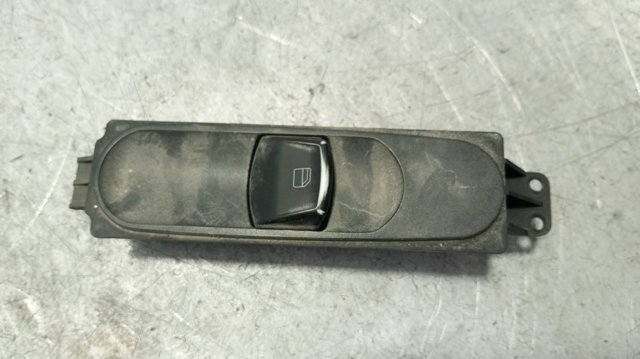MERCEDES A6395450613 Unidad de control de elevalunas delantero derecho  comprar en Murcia