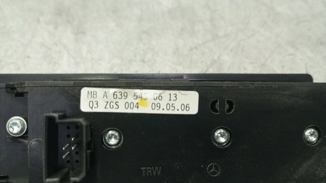 A6395450613 MERCEDES Unidad de control de elevalunas delantero derecho  comprar en Jaén