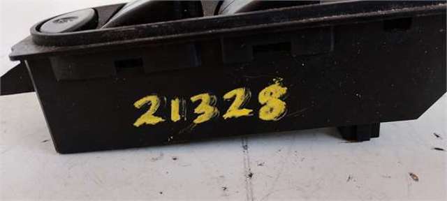 MERCEDES A6395450913 Interruptor de elevalunas delantera izquierda comprar Pamplona