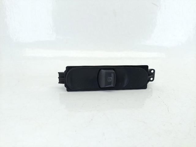 A6395451413 MERCEDES Unidad de control de elevalunas delantero derecho  disponible Vigo