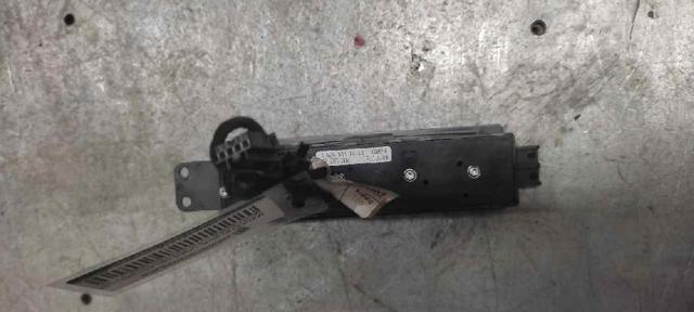 A6395451413 MERCEDES Unidad de control de elevalunas delantero derecho comprar Alcalá