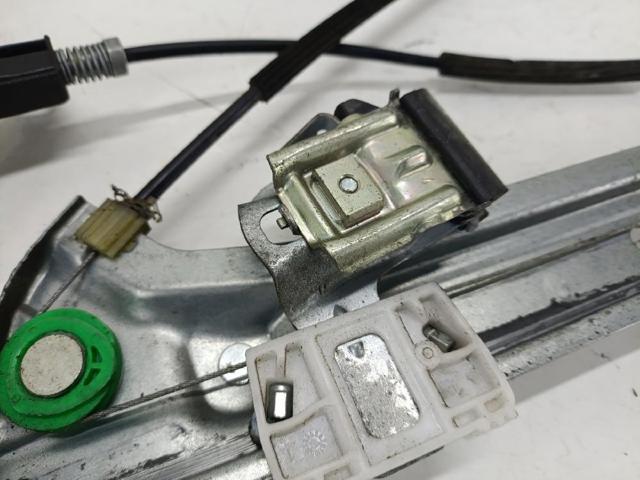 A6397200446 MERCEDES Mecanismo de elevalunas delantero izquierdo  en stock Gandía