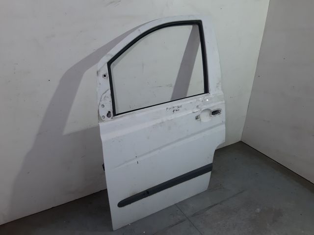 A6397201005 MERCEDES Puerta delantera izquierda  disponible Vigo