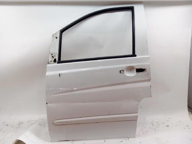 A6397201005 Puerta delantera izquierda  disponible Utrera