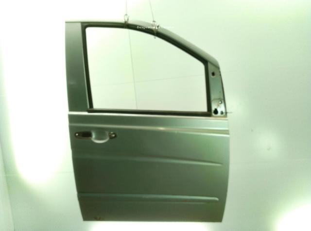 A6397201105 MERCEDES Puerta delantera derecha  en stock Huelva