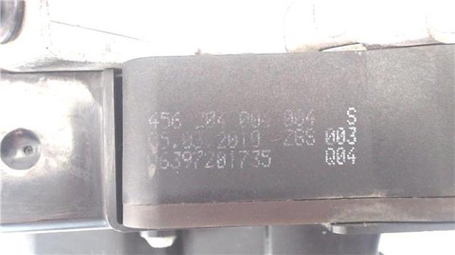 A6397201735 Cerradura de puerta delantera derecha  en stock Granada