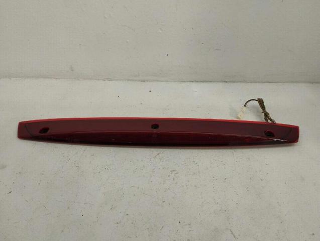 Luz de freno adicional A6398200056 MERCEDES