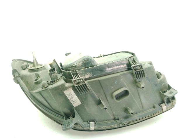 MERCEDES A6398200161 Faro izquierdo  comprar en Ponferrada