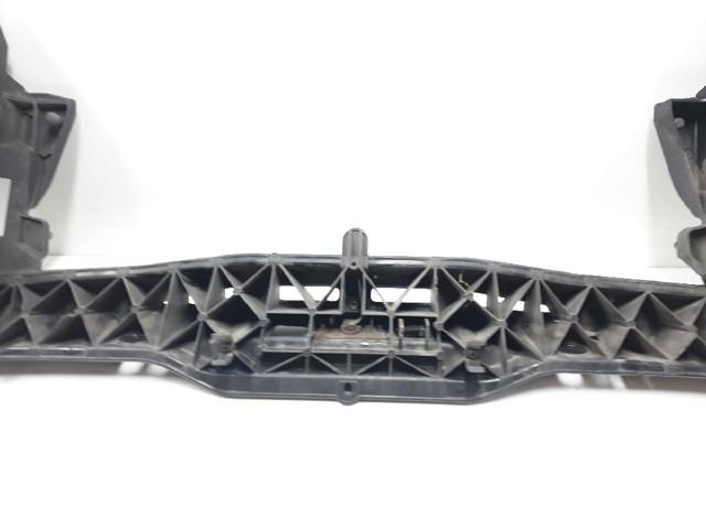 A6398800003 Panel de soporte del radiador y montaje de faros  disponible Utrera