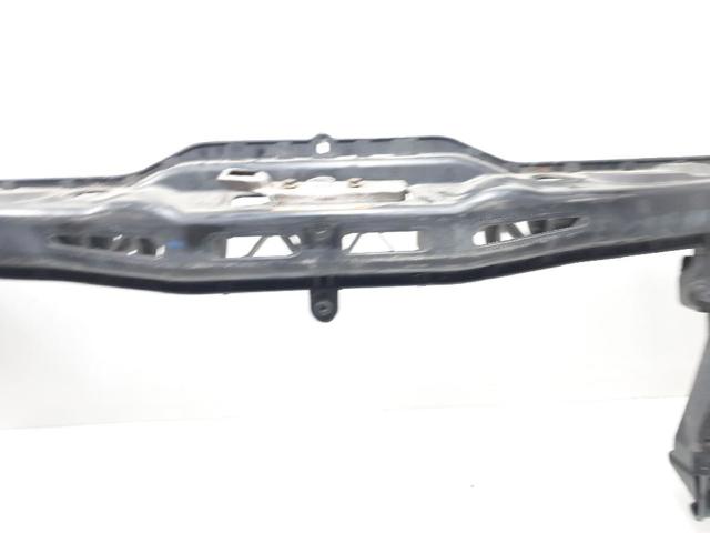 A6398800003 MERCEDES Soporte de radiador  en stock Córdoba