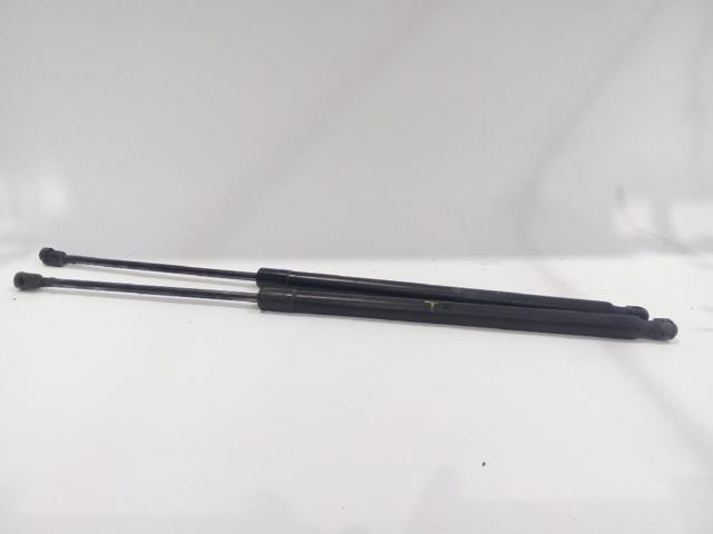 A6399800164 MERCEDES Amortiguador maletero comprar Alcalá