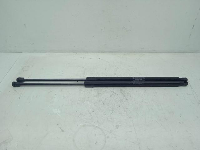 A6399800164 Amortiguador de la tapa del maletero  disponible Málaga
