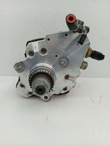 MERCEDES A6400700701 Bomba inyectora  en stock Terrassa