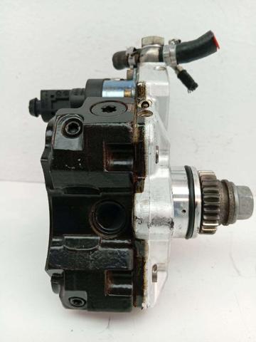 A6400700701 MERCEDES Bomba inyectora  en stock Gandía