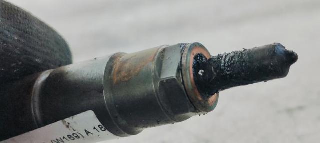 A6400700787 Inyector de combustible  disponible Burgos