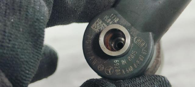 A6400700787 MERCEDES Inyector de combustible  disponible Alicante