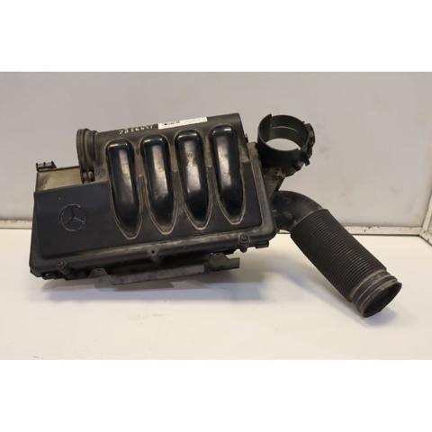 Carcasa del filtro de aire Mercedes B  (2005-2011)
