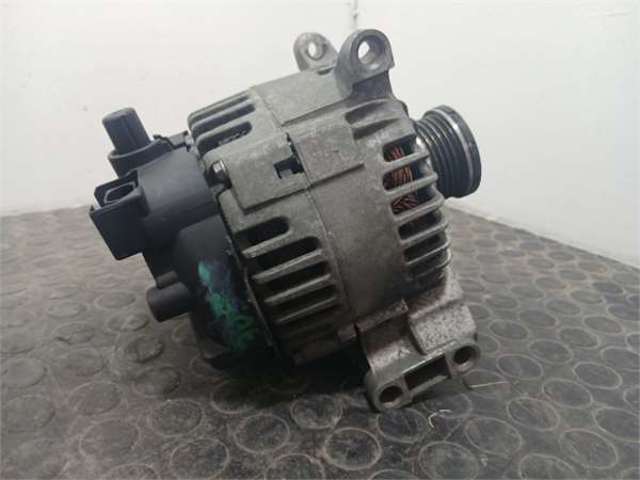 A6401540402 MERCEDES Alternador  comprar en Lleida
