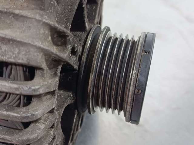 A6401540502 MERCEDES Alternador  disponible Vigo